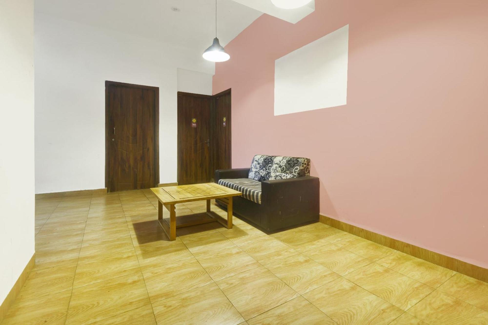 Super Hotel O Porvorim Near Mall De Goa Luaran gambar