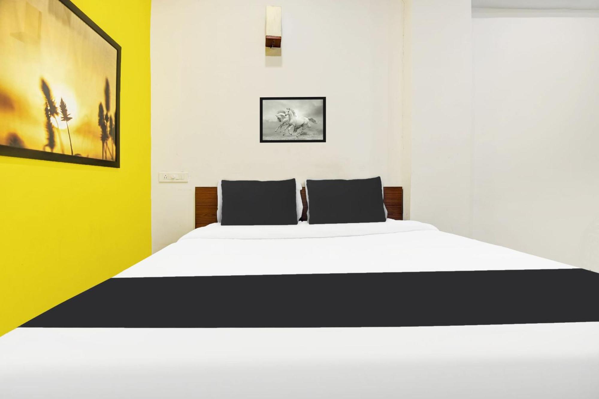 Super Hotel O Porvorim Near Mall De Goa Luaran gambar
